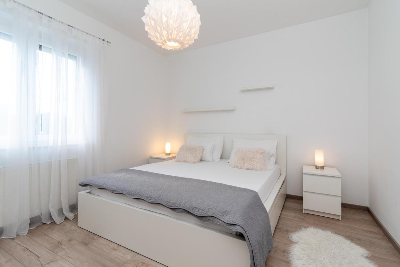 Apartman Tragos Trogir Exterior photo