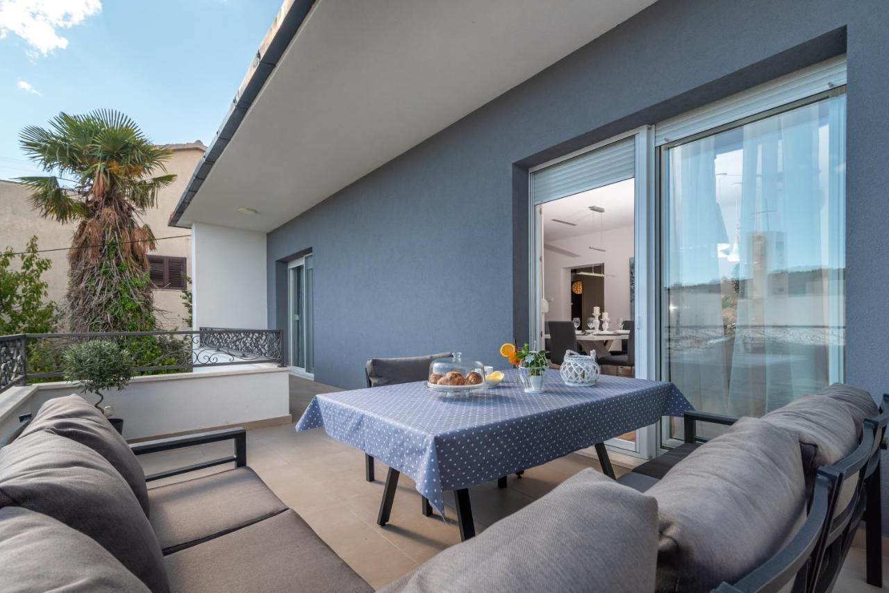 Apartman Tragos Trogir Exterior photo