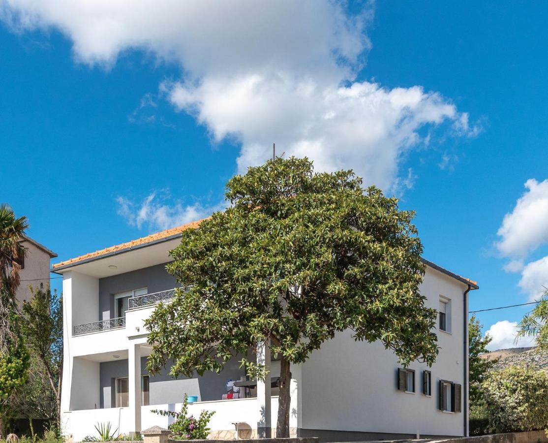 Apartman Tragos Trogir Exterior photo